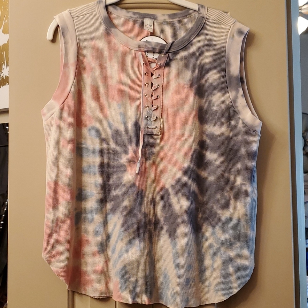 Tie dye lace up tank